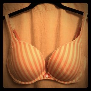 💋 Victoria’s Secret push up bra💋